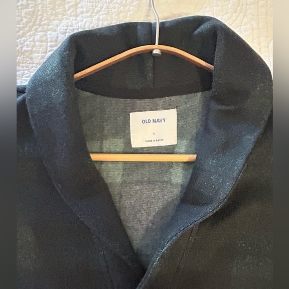 Men’s Old Navy Plaid Cardigan. Size Large. Old Money. Academia - Picture 4 of 8